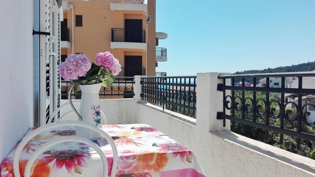 Apartments Gvozdenovic Petrovac 외부 사진
